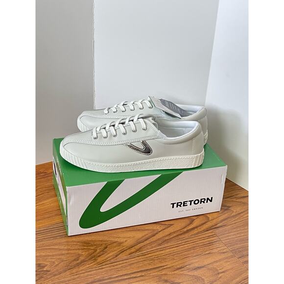 NIB Tretorn Nylite Leather White/ Silver Women’s Size 9.5 M Lace Up - Picture 1 of 7